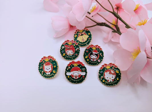 Cute Christmas Wreath Enamel Pins